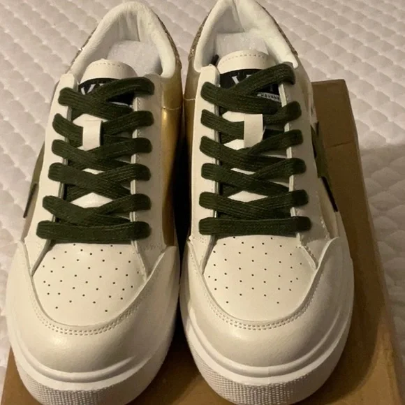 VINTAGE HAVANA Lexa Olive Star Fashion Sneaker - Picture 2 of 7